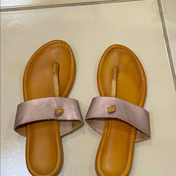 Sandals - Picture 1 of 1